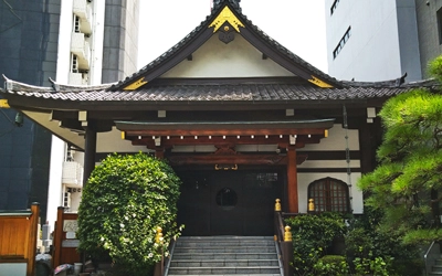 寺院墓地